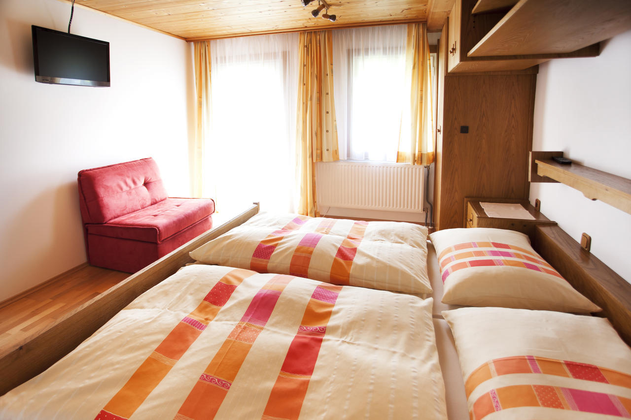 Ferienhaus Meissnitzer Pokoj fotografie